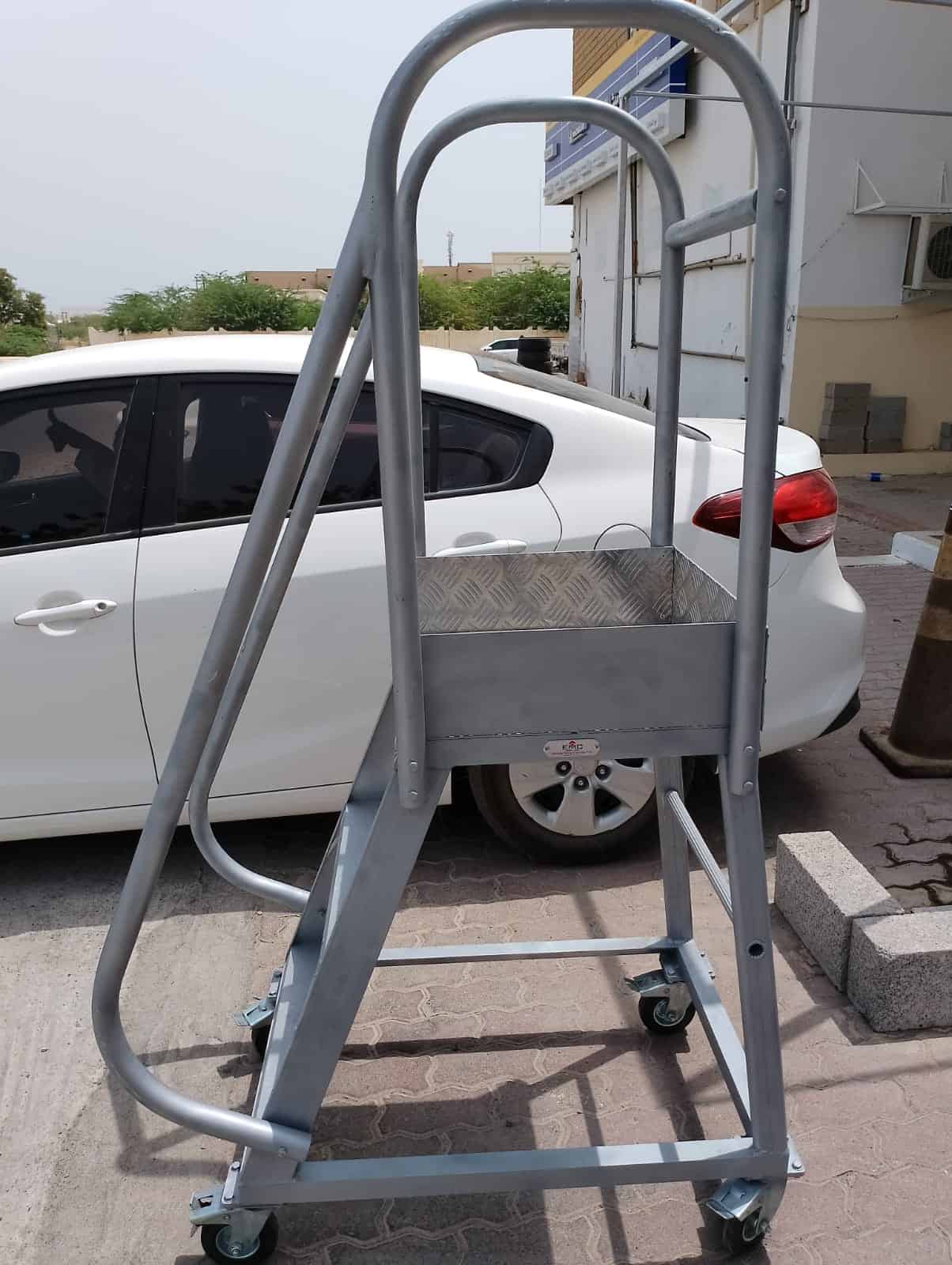 MOVING ALUMINIUM LADDERS, CUSTOM SIZES